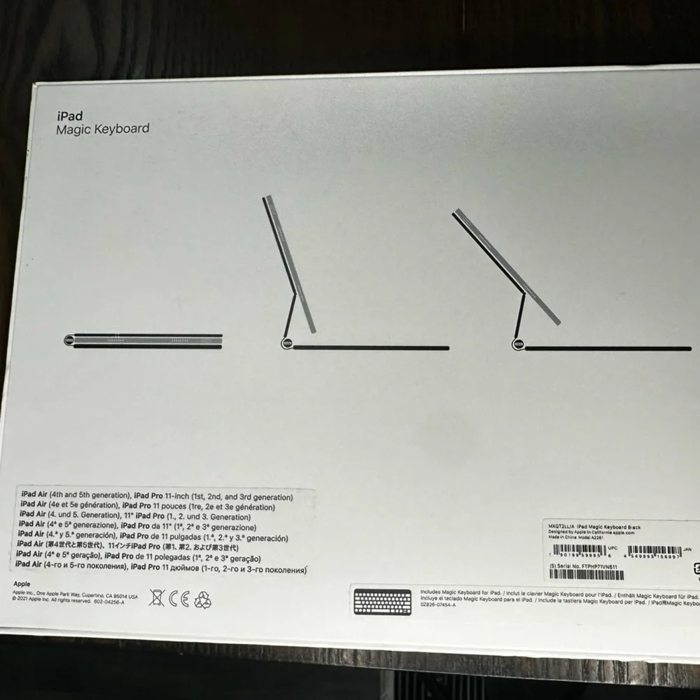 APPLE Magic Keyboard for iPad Air (5th gen) and iPad Pro 11-inch in Black